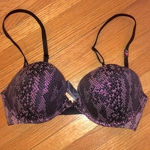 Victoria’s Secret Push Up Bra - 32D